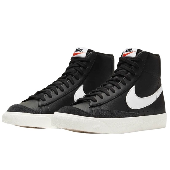 NIKE • Black & White High Top Blazer Mid '77 Vintage Unisex Sneakers Shoes - Picture 1 of 11